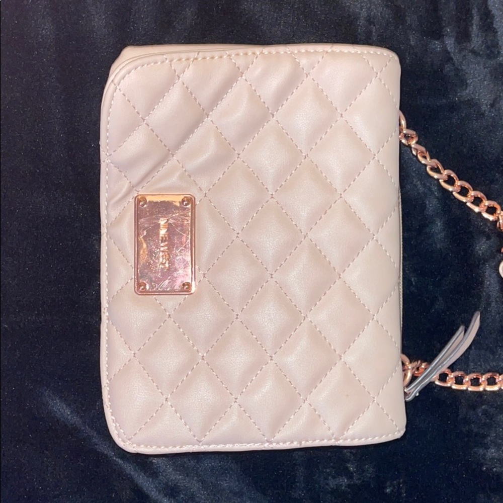 A nine west crossbody purse